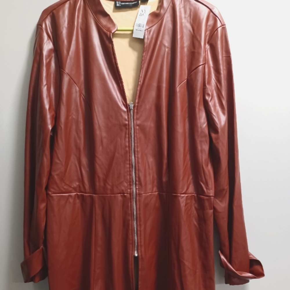 FAUX LEATHER ZIP DOWN TUNIC